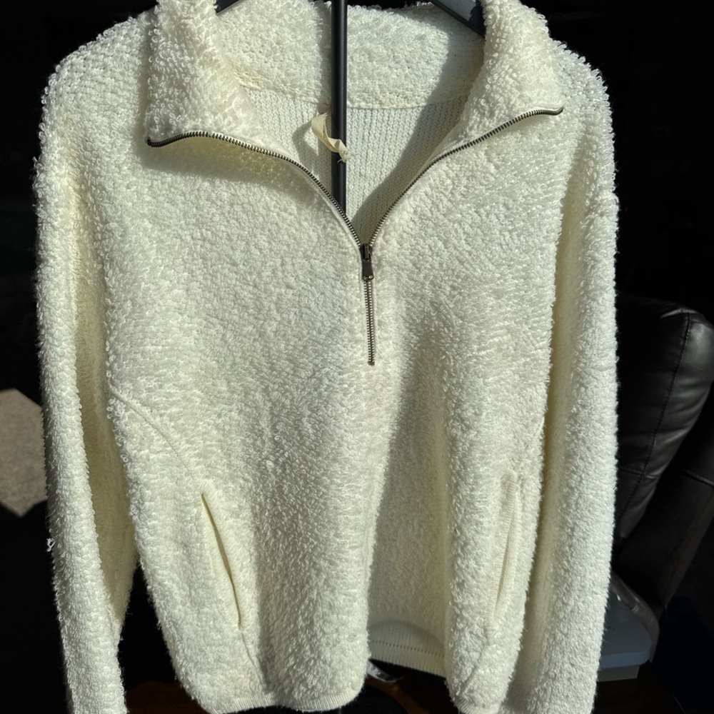Cozy White Half-Zip Women’s Sweater